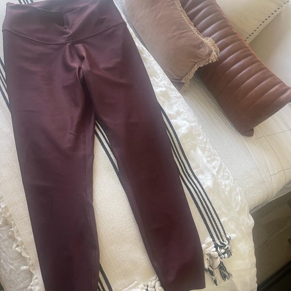 ALO Yoga Maroon Leggings